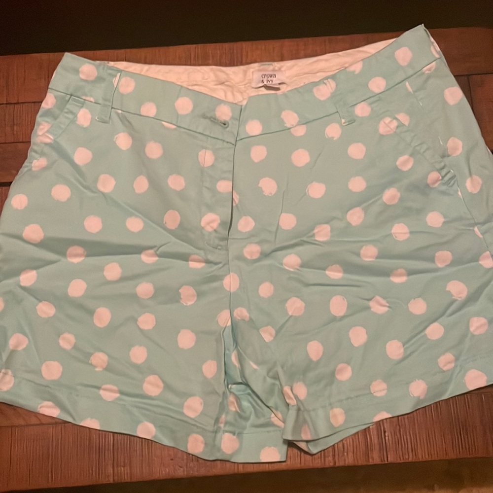 Crown & Ivy shorts